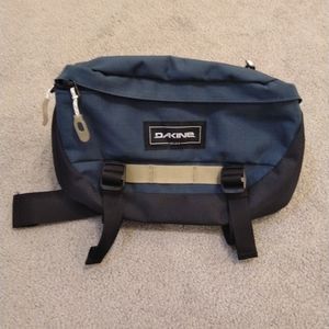 EUC Dakine Bag